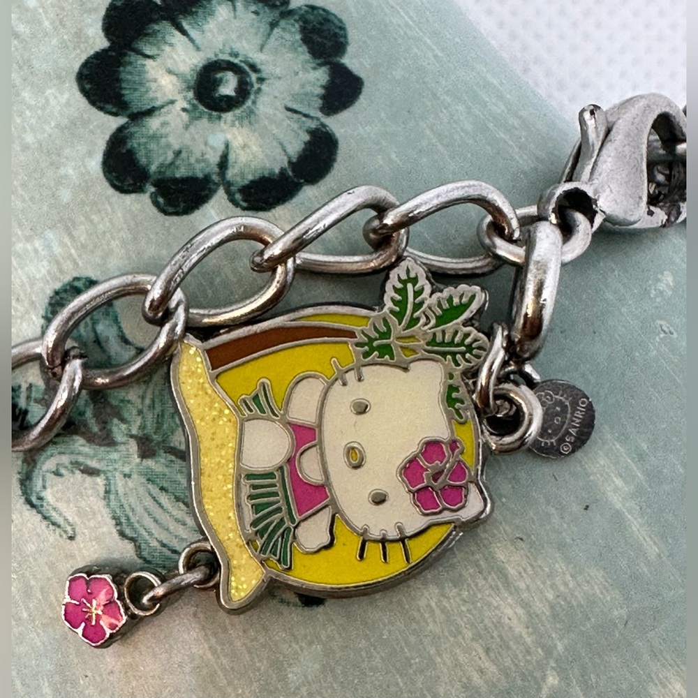 Vtg Sanrio Hello Kitty Adj Charm Bracelet + Xtra Hula Hawaii Kitty Charm 8.5” - Picture 3 of 5